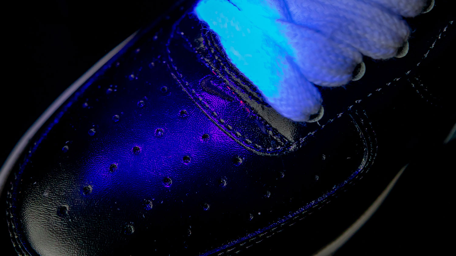 How to Spot Fake Sneakers: PEACEMINUSONE Para-Noise - Novelship