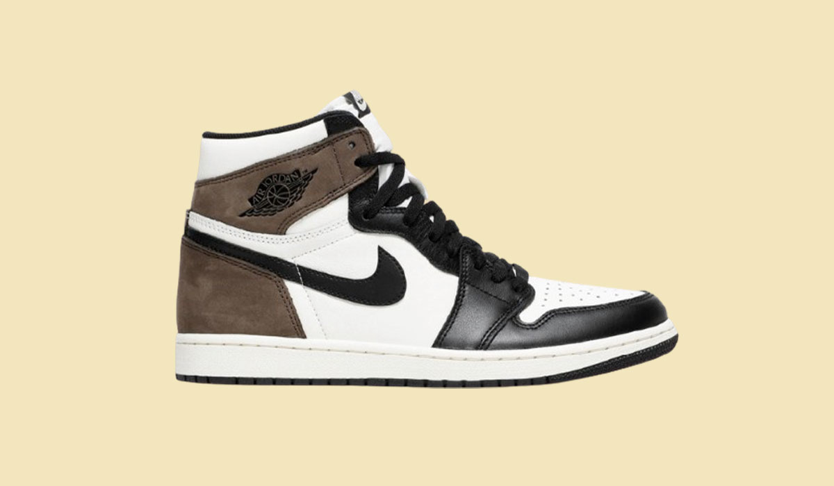 top-sneakers-for-holiday-2020_air-jordan-1-dark-mocha