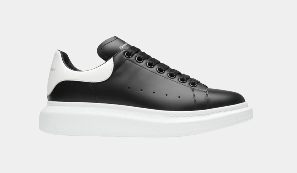 alexander-mcqueen-oversized-sneaker-black-white-wmns