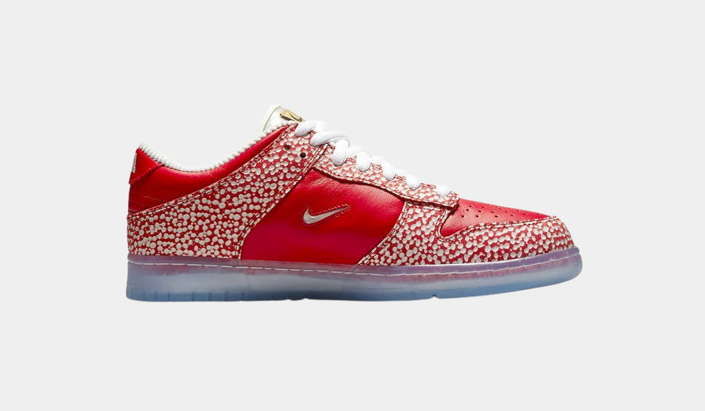 stingwater-x-nike-sb-dunk-low-magic-mushroom