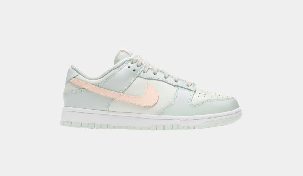 nike-dunk-low-barely-green-wmns