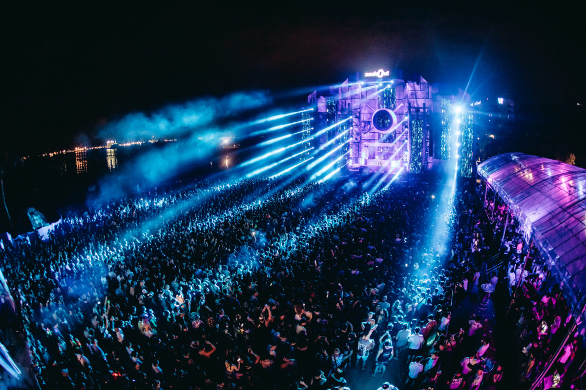 03 ZoukOut2018 Stage Crowd (Credit - Zouk Singapore)