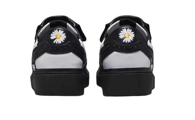 PEACEMINUSONE_X_NIKE_KWONDO__3_-removebg-preview