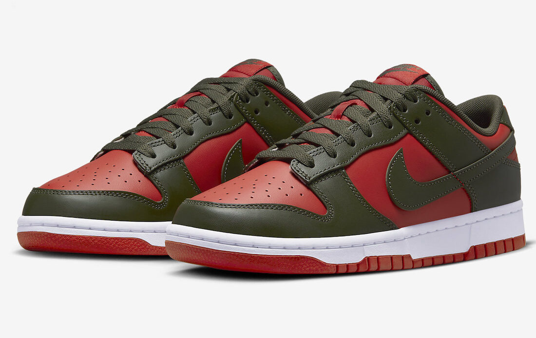 Nike Dunk Low Mystic Red