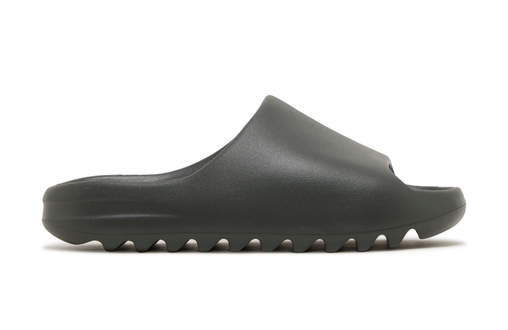 adidas Yeezy Slides “Dark Onyx”