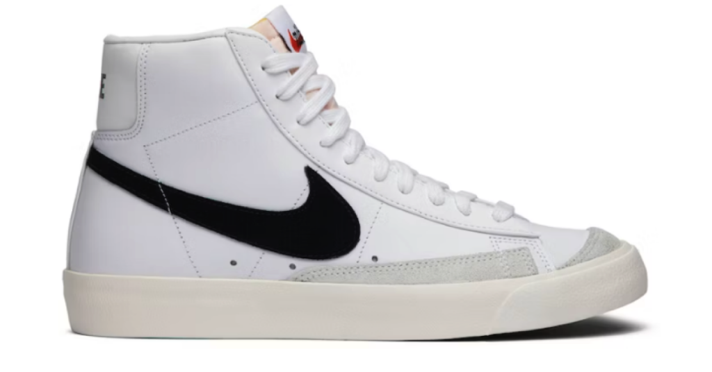 Nike Blazer Mid '77 Vintage 'White Black' BQ6806‑100