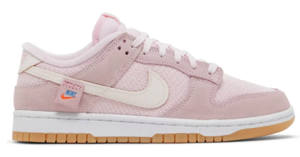 Nike Dunk Low Teddy Bear 'Light Soft Pink' DZ5318‑640