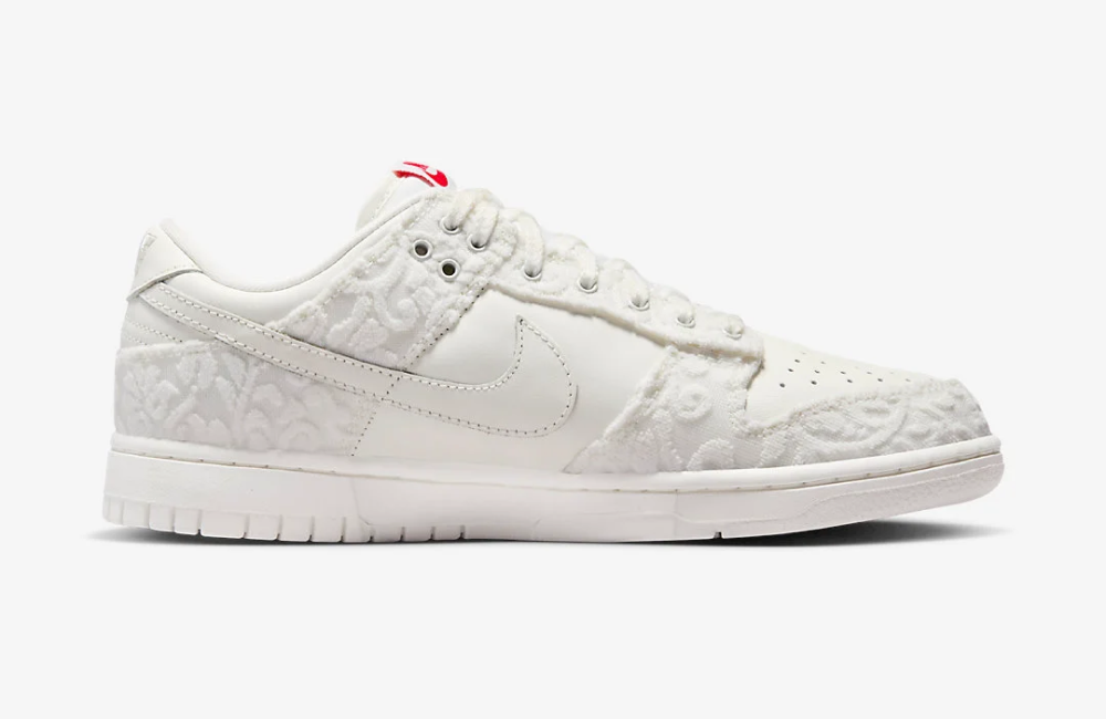 Nike Dunk Low 'Give Her Flowers' FZ3775‑133