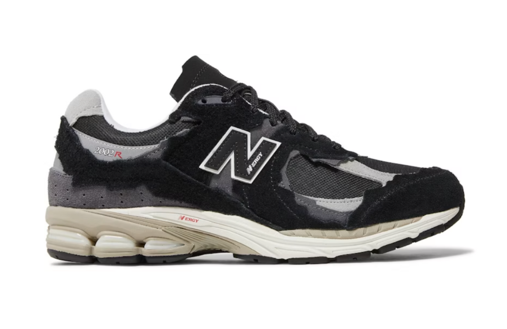 New Balance 2002R Protection Pack 'Black Grey'
