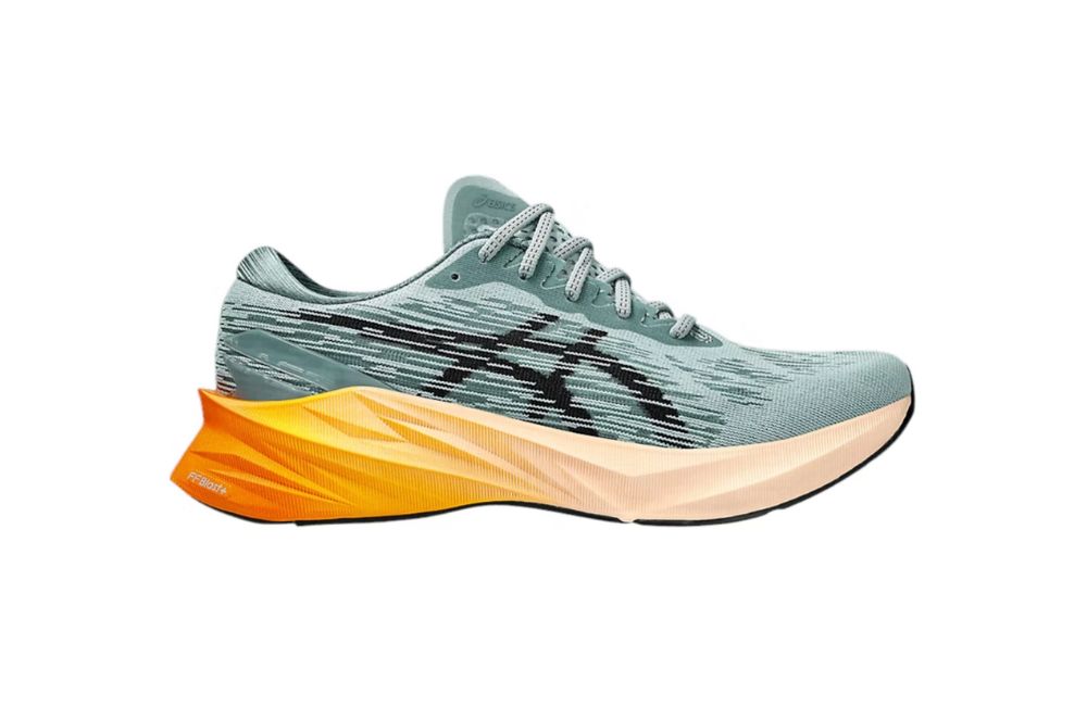 ASICS Novablast 3 running shoe