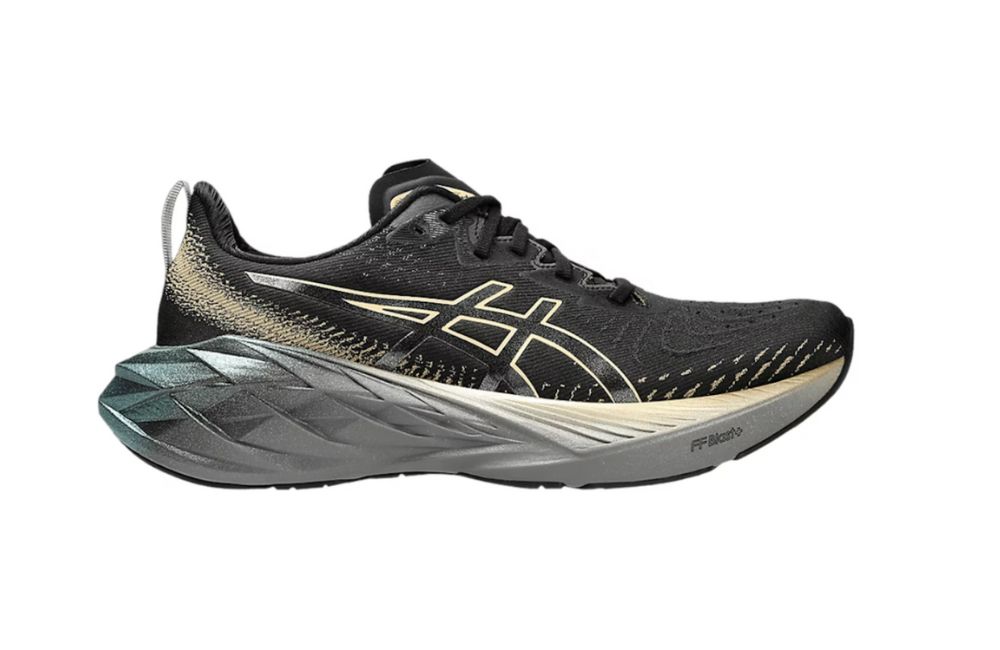 ASICS Novablast 4 running shoe