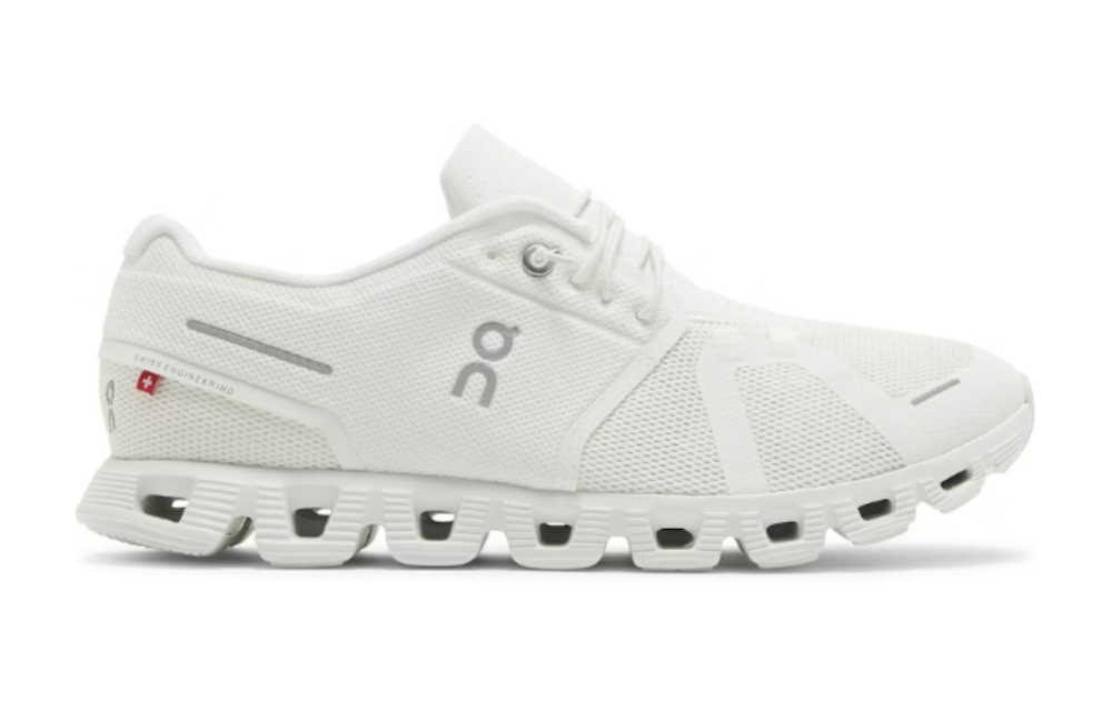 On Cloud 5 'All White'